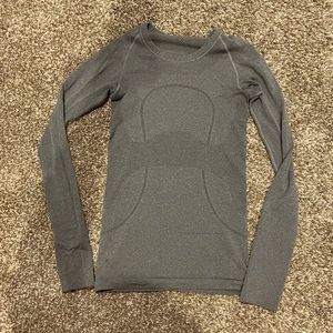 Lulu swiftly long sleeve gray